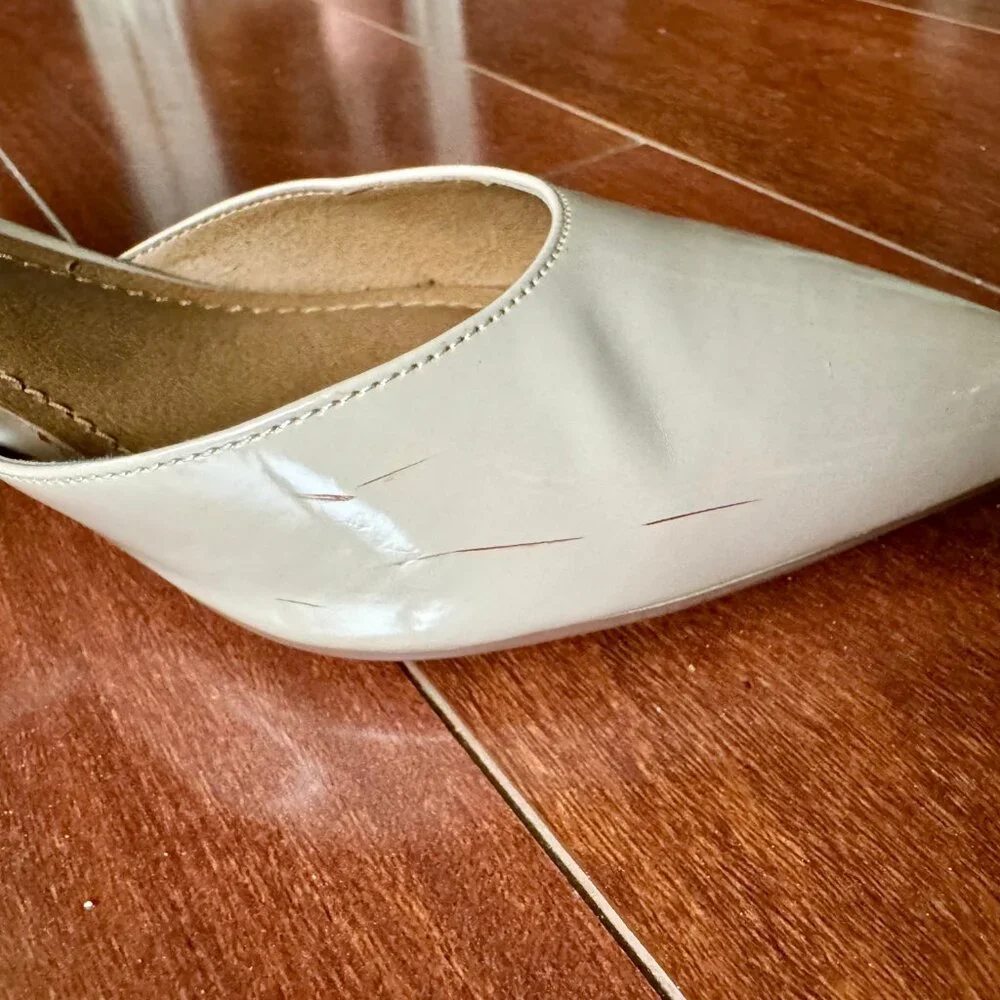 14th & Union Cream Patent Leather Pointed Toe Kitten Heel Slingback Heels 8M